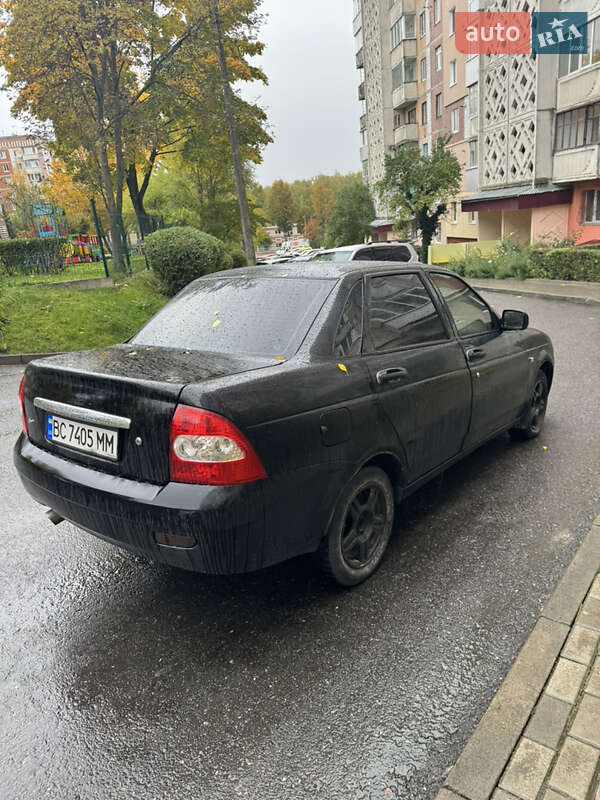 Хетчбек ВАЗ / Lada 2172 Priora 2008 в Тернополі фото 8 Хетчбек ВАЗ / Lada 2172 Priora 2008 в Тернополі