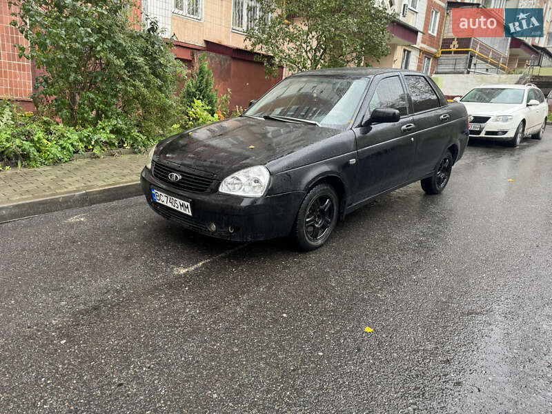 Хетчбек ВАЗ / Lada 2172 Priora 2008 в Тернополі фото 5 Хетчбек ВАЗ / Lada 2172 Priora 2008 в Тернополі