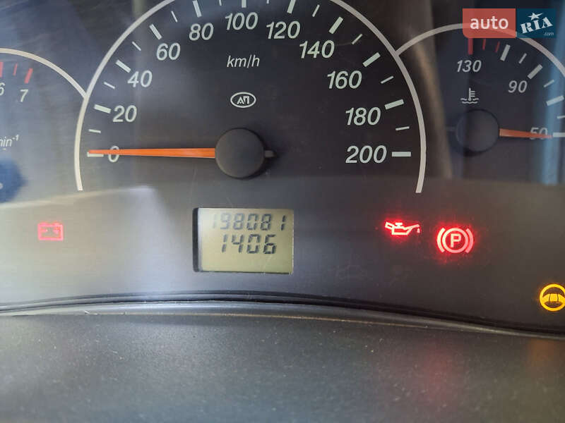 Хетчбек ВАЗ / Lada 2172 Priora 2010 в Запоріжжі фото 7 Хетчбек ВАЗ / Lada 2172 Priora 2010 в Запоріжжі