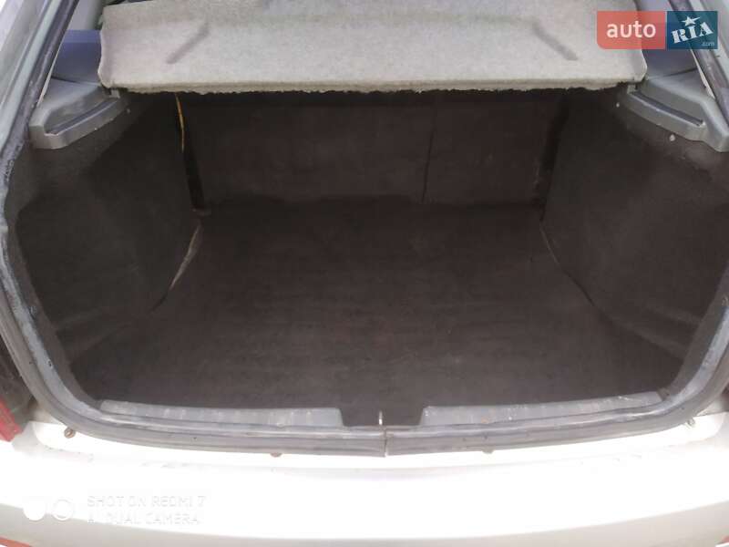 Хэтчбек ВАЗ / Lada 2172 Priora 2008 в Прилуках фото 16 Хэтчбек ВАЗ / Lada 2172 Priora 2008 в Прилуках