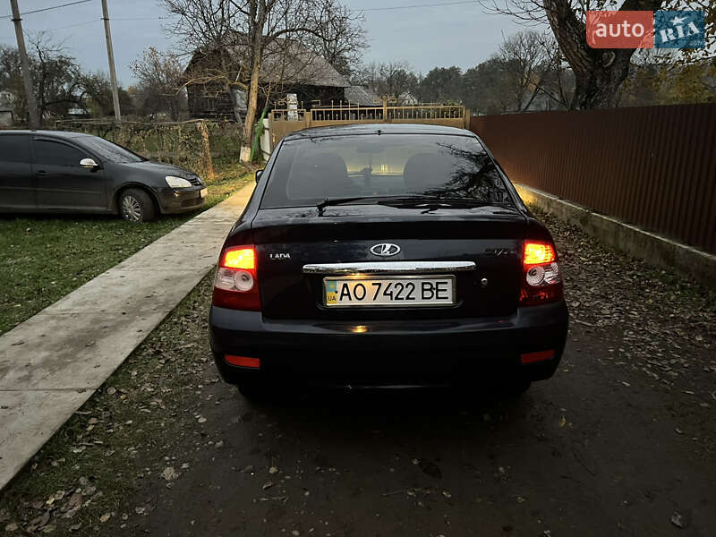 Хетчбек ВАЗ / Lada 2172 Priora 2008 в Біловарці