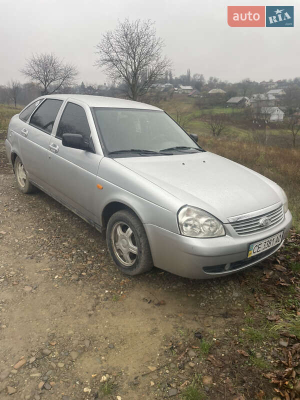 Хетчбек ВАЗ / Lada 2172 Priora 2008 в Чернівцях