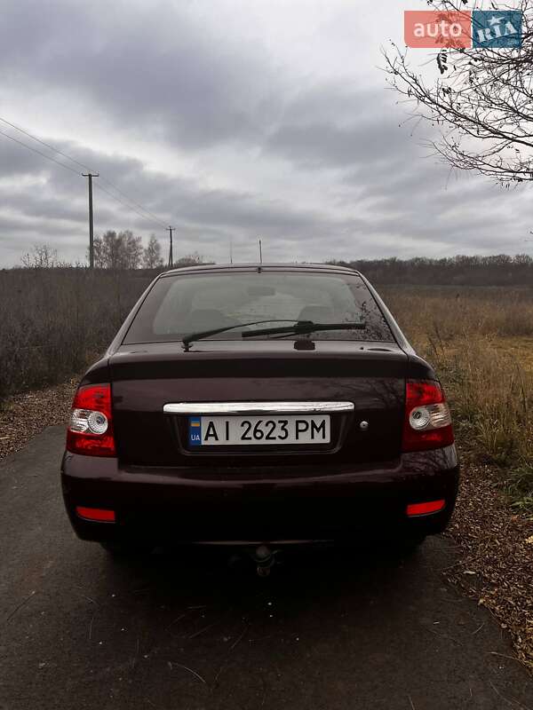 Хэтчбек ВАЗ / Lada 2172 Priora 2011 в Василькове