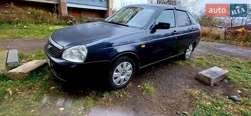 Хетчбек ВАЗ / Lada 2172 Priora 2008 в Коломиї