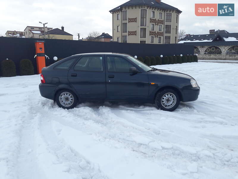 Хетчбек ВАЗ / Lada 2172 Priora 2008 в Львові