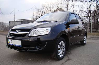 Седан ВАЗ / Lada 2190 Granta 2012 в Харькове