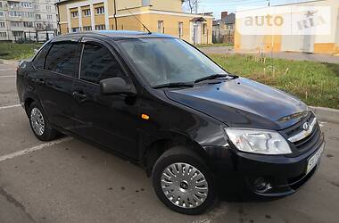 Седан ВАЗ / Lada 2190 Granta 2013 в Харькове