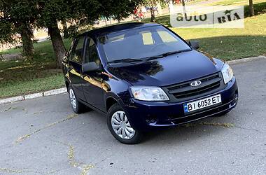 Седан ВАЗ / Lada 2190 Granta 2012 в Полтаві