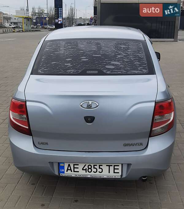 Седан ВАЗ / Lada 2190 Granta 2012 в Днепре фото 3 Седан ВАЗ / Lada 2190 Granta 2012 в Днепре