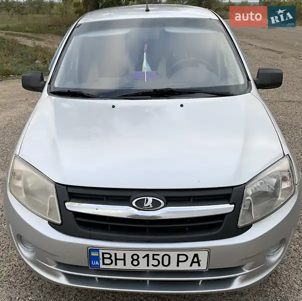 ВАЗ / Lada 2190 Granta 2013 VIN XTA219010D0137775 фото оголошення 20 з 44