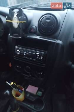 Седан ВАЗ / Lada 2190 Granta 2012 в Запорожье