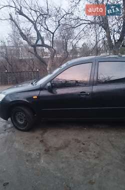 Седан ВАЗ / Lada 2190 Granta 2012 в Запорожье