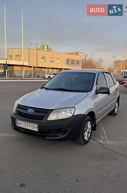 Седан ВАЗ / Lada 2190 Granta 2012 в Києві