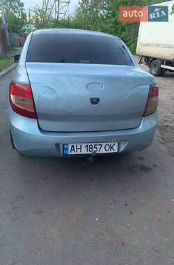Седан ВАЗ 2190 Granta 2013 в 