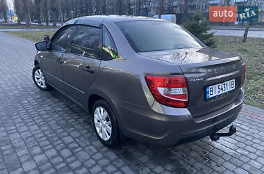 Седан ВАЗ 2190 Granta 2019 в 