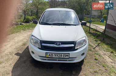 Седан ВАЗ 2190 Granta 2012 в Бершади