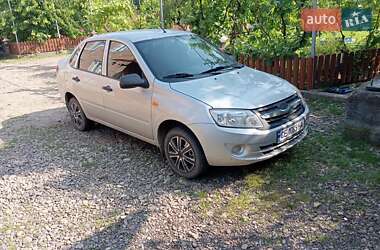 Седан ВАЗ 2190 Granta 2013 в Снятине