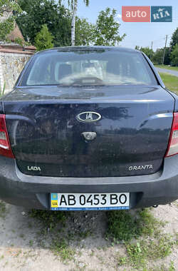 Седан ВАЗ 2190 Granta 2012 в 