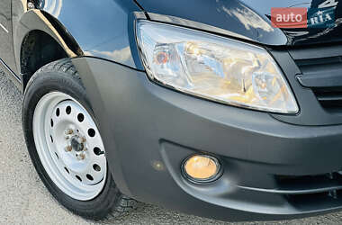 Седан ВАЗ 2190 Granta 2012 в 