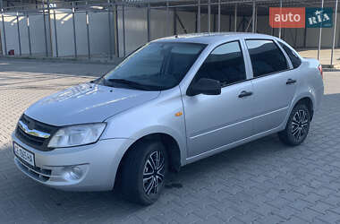 Седан ВАЗ 2190 Granta 2013 в Снятині