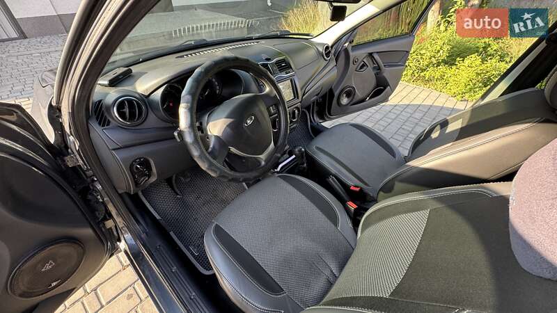 Седан ВАЗ / Lada 2190 Granta 2021 в Кременчуге