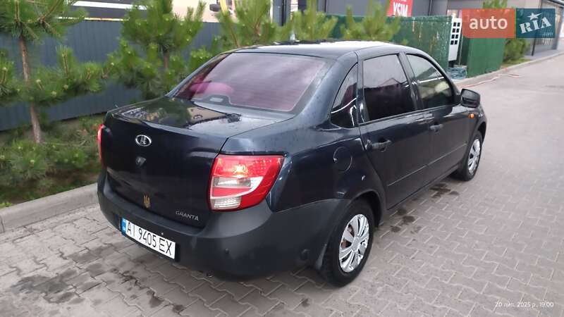 Седан ВАЗ / Lada 2190 Granta 2012 в Києві
