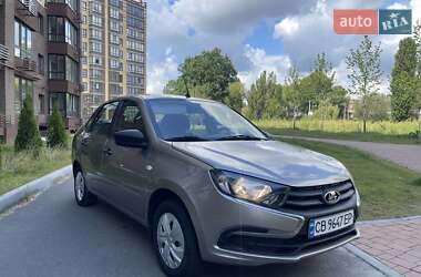 Седан ВАЗ 2190 Granta 2020 в 
