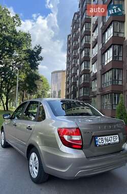 Седан ВАЗ 2190 Granta 2020 в 