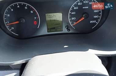 Седан ВАЗ 2190 Granta 2012 в 