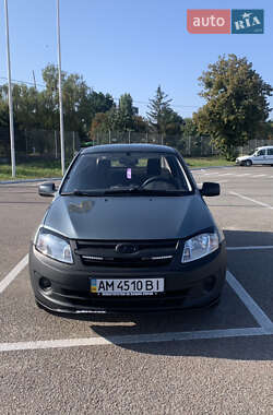 Седан ВАЗ 2190 Granta 2012 в Житомире