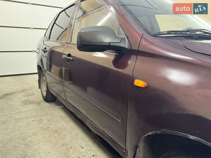 Седан ВАЗ / Lada 2190 Granta 2013 в Бердичеве фото 14 Седан ВАЗ / Lada 2190 Granta 2013 в Бердичеве