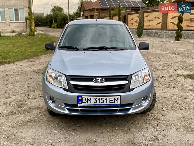 Седан ВАЗ / Lada 2190 Granta 2014 в Ахтырке фото 2 Седан ВАЗ / Lada 2190 Granta 2014 в Ахтырке