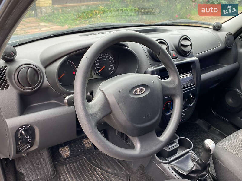 Седан ВАЗ / Lada 2190 Granta 2014 в Ахтырке фото 19 Седан ВАЗ / Lada 2190 Granta 2014 в Ахтырке