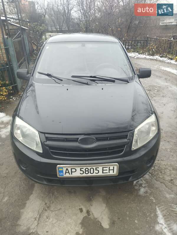 Седан ВАЗ / Lada 2190 Granta 2012 в Запорожье