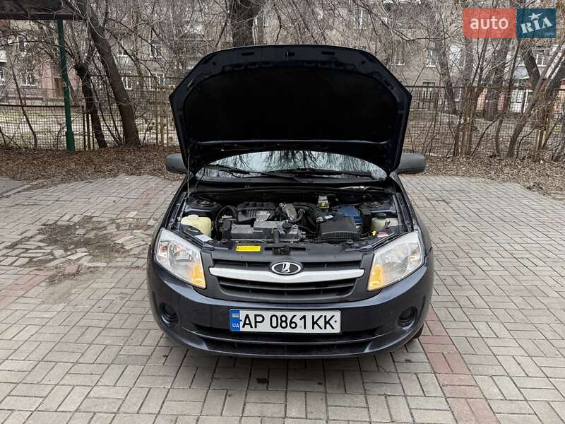 ВАЗ / Lada 2190 Granta 2012