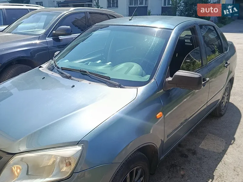 ВАЗ / Lada 2190 Granta 2014 VIN XTA219010E0282620 фото оголошення 3 з 38