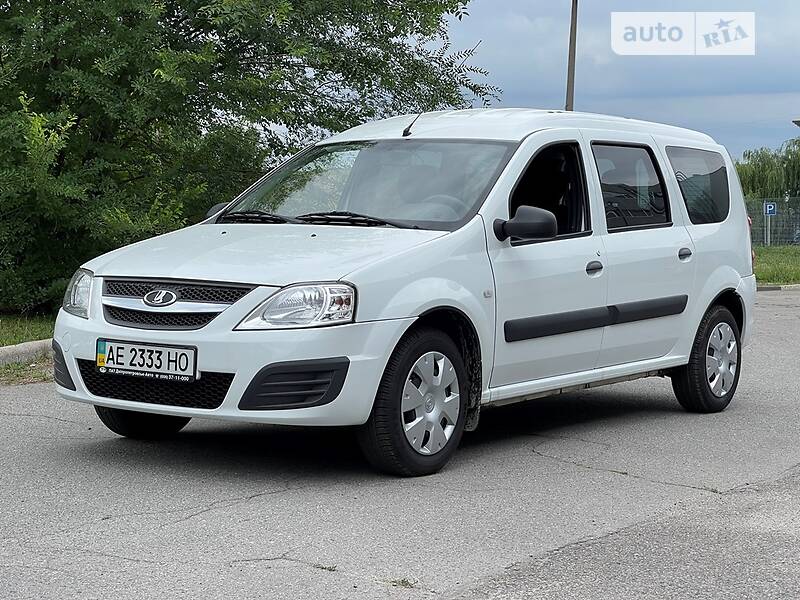 Универсал ВАЗ Largus 2014 в 