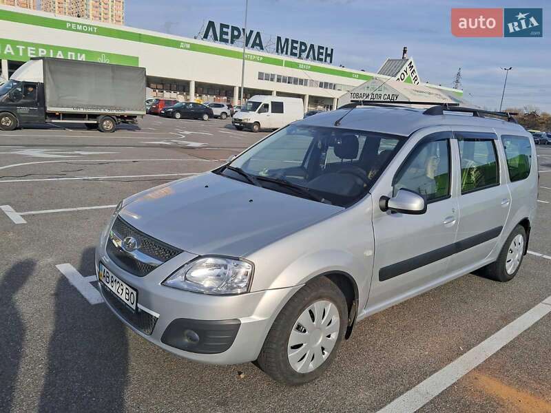 Універсал ВАЗ / Lada Largus 2015 в Києві