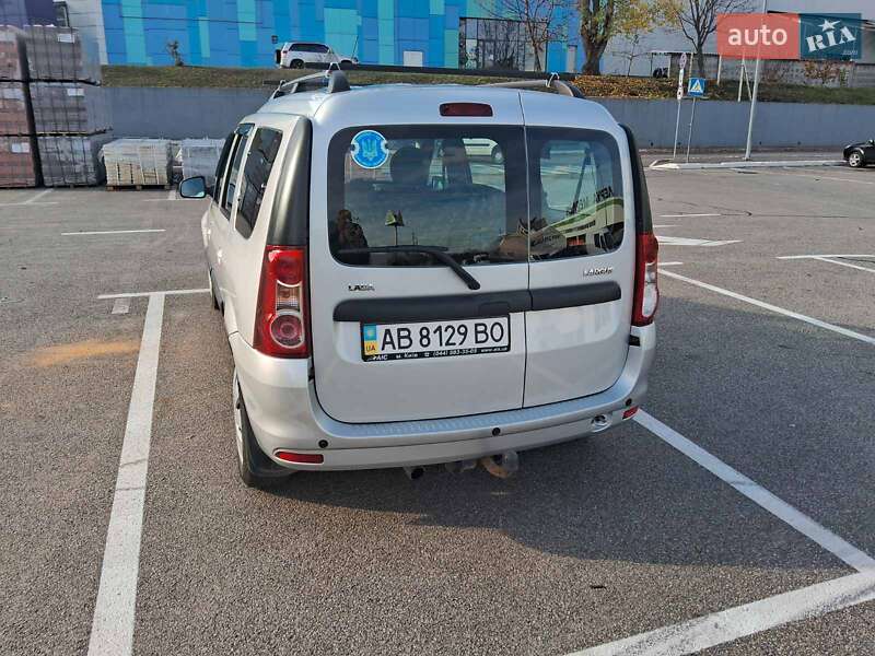 Універсал ВАЗ / Lada Largus 2015 в Києві