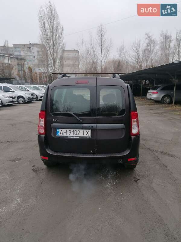 Універсал ВАЗ / Lada Largus 2015 в Дніпрі