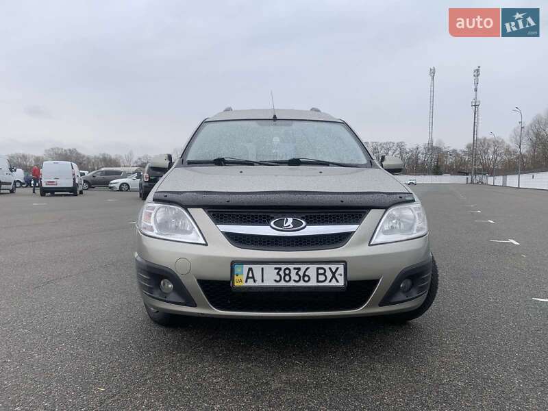 Универсал ВАЗ / Lada Largus 2015 в Киеве