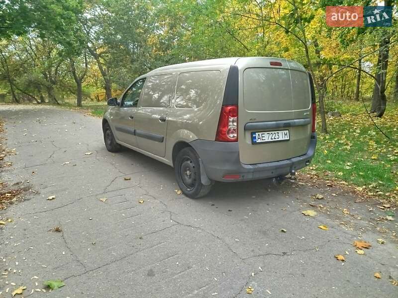 Грузовой фургон ВАЗ / Lada Largus 2017 в Днепре