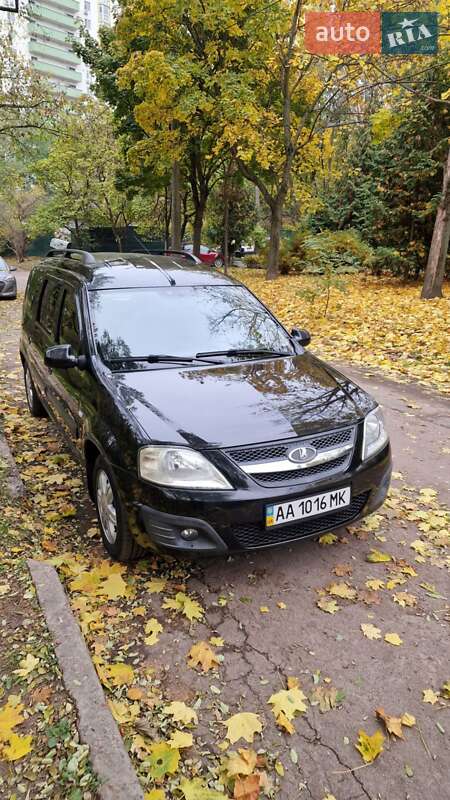 Универсал ВАЗ / Lada Largus 2015 в Киеве фото 8 Универсал ВАЗ / Lada Largus 2015 в Киеве