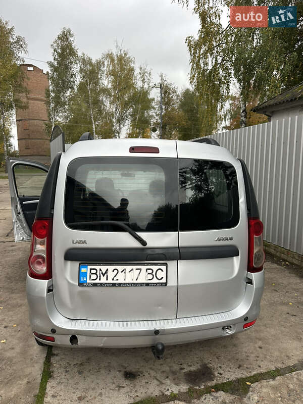 Універсал ВАЗ / Lada Largus 2015 в Лебедині