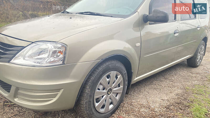 Универсал ВАЗ / Lada Largus 2013 в Переяславе фото 4 Универсал ВАЗ / Lada Largus 2013 в Переяславе