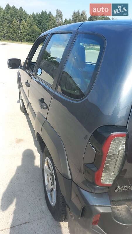 Внедорожник / Кроссовер ВАЗ / Lada Niva Travel 2022 в Макарове