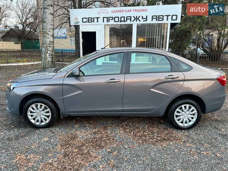Седан ВАЗ / Lada Vesta 2018 в Харькове