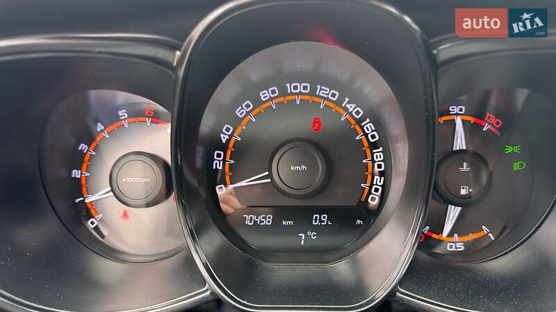 Седан ВАЗ / Lada Vesta 2021 в Киеве