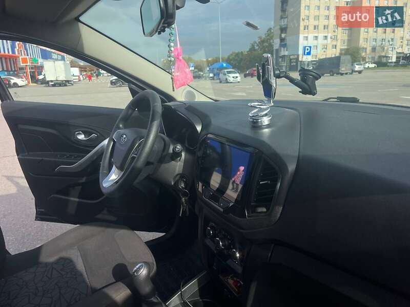 Хетчбек ВАЗ / Lada XRay 2021 в Кропивницькому