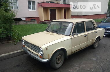 Седан ВАЗ 2101 1977 в Львове